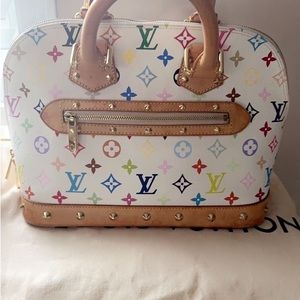 Louis Vuitton
Trouville cloth handbag
Very good condition
Multicolour, Cloth